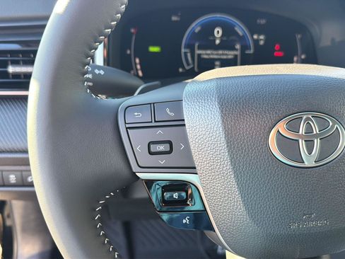 New 2026 Toyota Camry SE FWD image 21