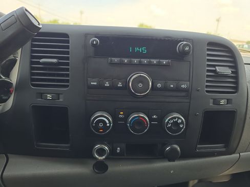 Used 2014 Chevrolet Silverado 3500 W/T RWD image 26