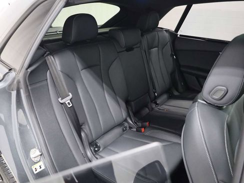 Used 2023 Audi Q8 Premium Plus w/ Premium Plus Package image 35