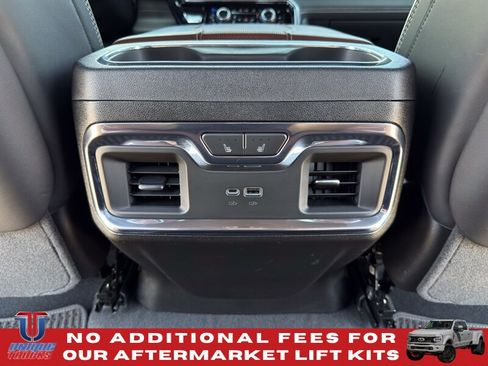 Used 2024 GMC Sierra 1500 Denali Ultimate AWD/4WD image 34