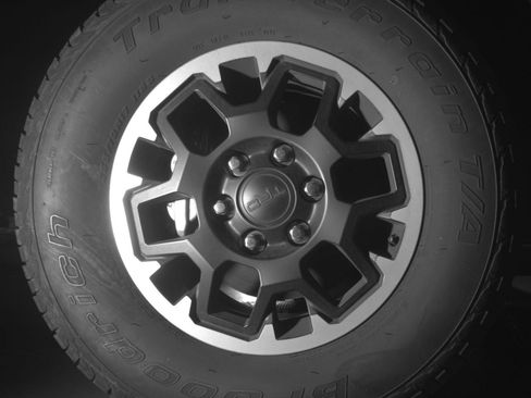 Used 2025 Toyota Tacoma TRD Off-Road AWD/4WD image 10