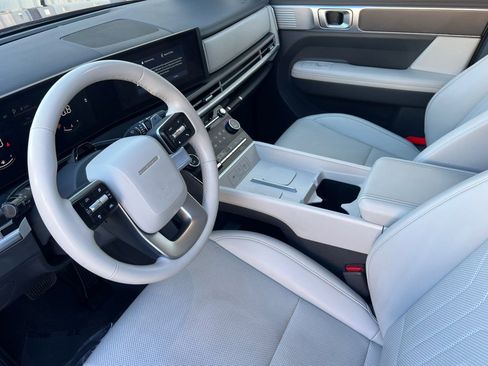 Used 2024 Hyundai Santa Fe SEL image 10