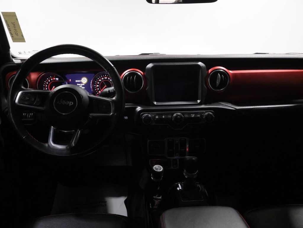 Used 2022 Jeep Gladiator Rubicon w/ LED Lighting Group AWD/4WD image 13