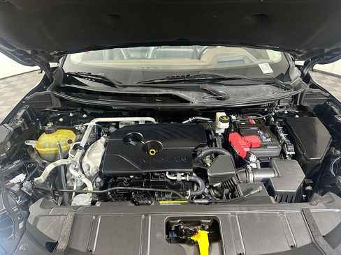 Used 2021 Nissan Rogue Platinum image 36