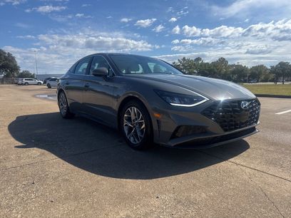 Used 2023 Hyundai Sonata SEL w/ Convenience Package