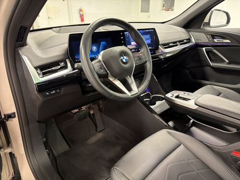 Certified 2026 BMW X2 xDrive28i AWD/4WD image 4