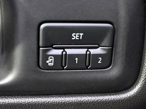 Used 2021 GMC Sierra 1500 AT4 w/ AT4 Value Package image 25