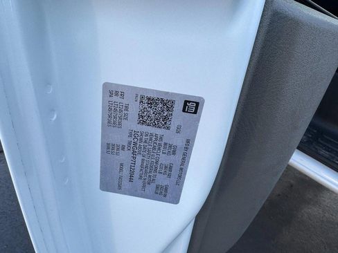 New 2026 Chevrolet Express 2500 image 35