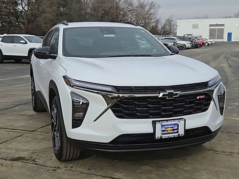 New 2026 Chevrolet Trax RS image 7