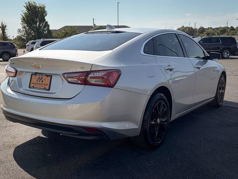 Used 2020 Chevrolet Malibu LT FWD image 27