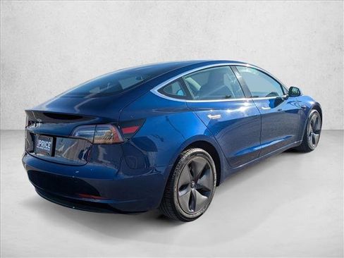 Used 2019 Tesla Model 3 Standard Range Plus image 7