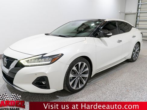 Used 2021 Nissan Maxima Platinum w/ Sport Mat Group FWD image 2