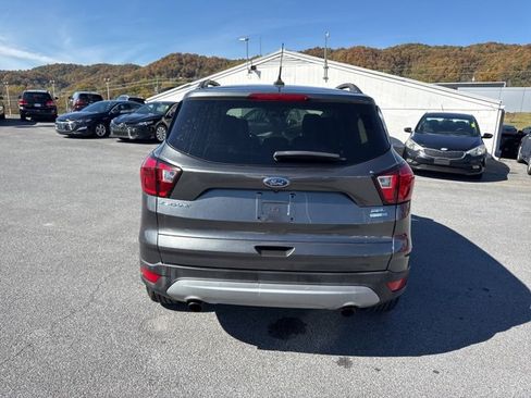 Used 2019 Ford Escape SEL image 7