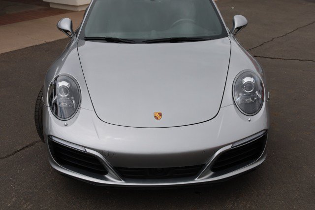 Used 2017 Porsche 911 Carrera RWD image 9
