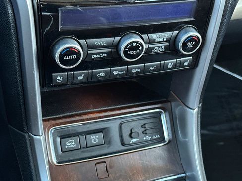 Used 2019 Subaru Ascent Touring w/ Popular Package #2 image 22