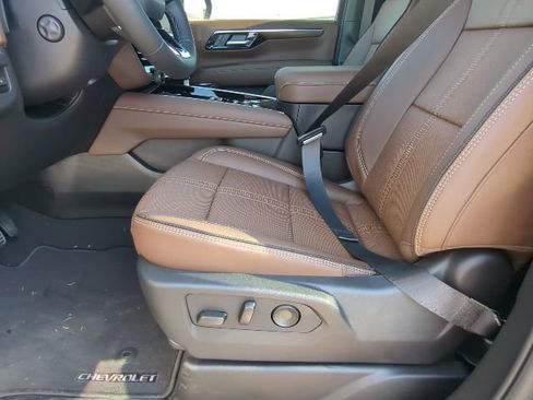 New 2026 Chevrolet Tahoe High Country w/ Sun And Tow Package image 10