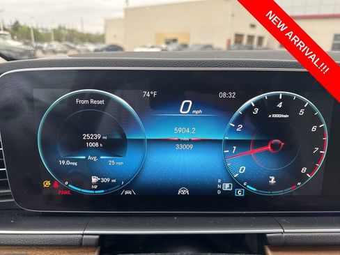 Used 2022 Mercedes-Benz GLE 350 4MATIC image 10