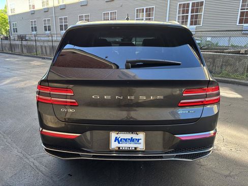 Used 2026 Genesis GV80 3.5T Advanced AWD/4WD image 4
