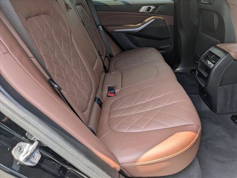 Used 2023 BMW X5 xDrive40i w/ Parking Assistance Package AWD/4WD image 21