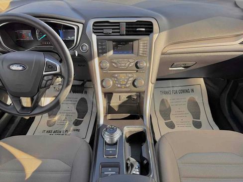 Used 2018 Ford Fusion S image 24