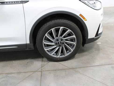 Used 2023 Lincoln Corsair Reserve AWD/4WD image 36