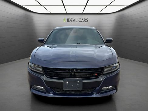 Used 2016 Dodge Charger SXT w/ Rallye Group RWD image 2