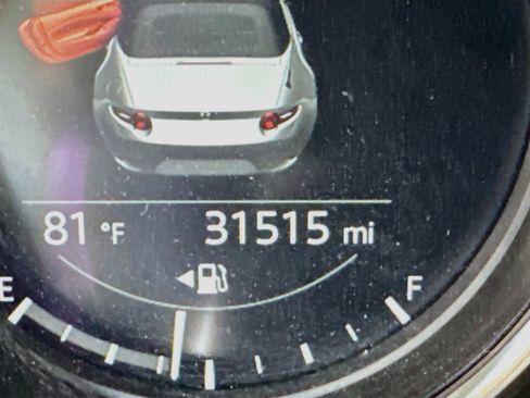 Used 2024 MAZDA MX-5 Miata Grand Touring RWD image 19