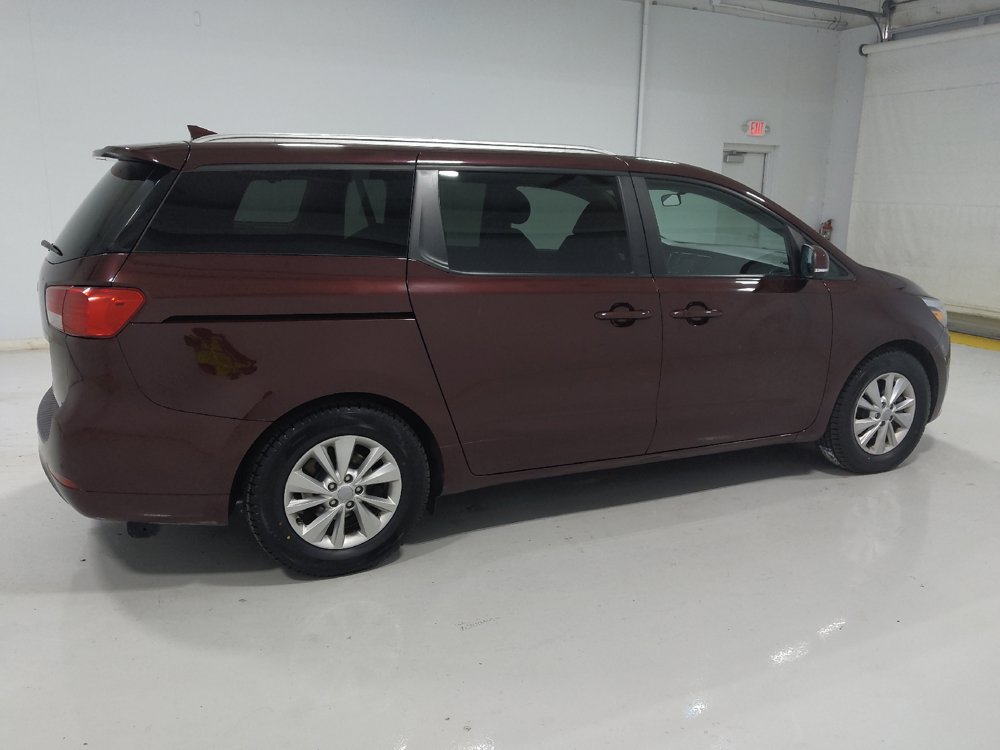 Used 2017 Kia Sedona LX w/ LX Essentials Premium Package FWD image 10