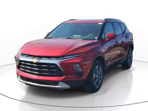 Certified 2024 Chevrolet Blazer LT w/ Convenience Package FWD image 2