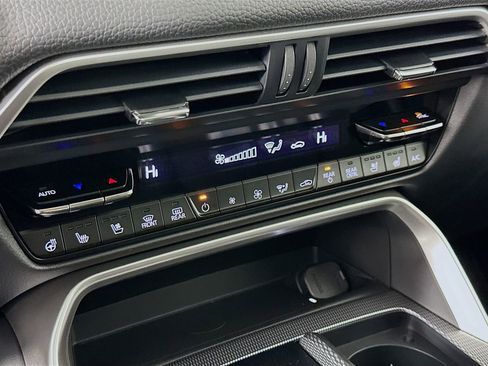 New 2026 MAZDA CX-90 Plug-In Hybrid w/ Preferred AWD/4WD image 16