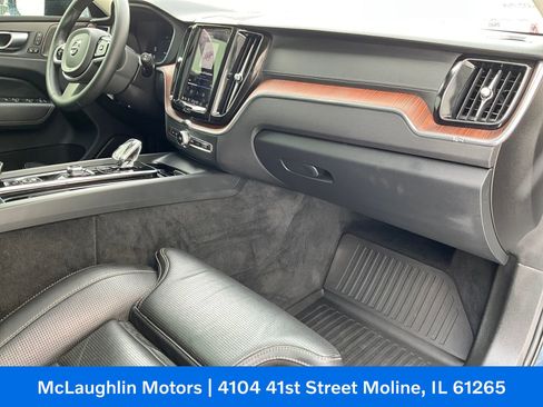 Certified 2023 Volvo XC60 B6 Ultimate image 9