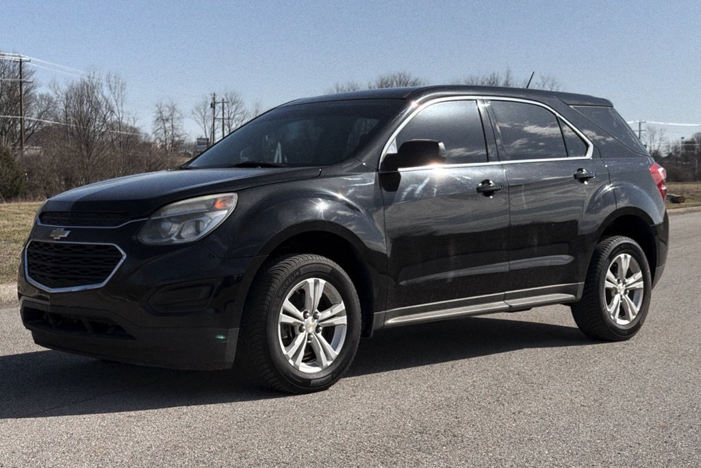 Used 2017 Chevrolet Equinox LS FWD image 37