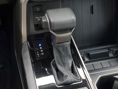 Used 2023 Toyota Tundra SR5 w/ SR5 Convenience Package image 30