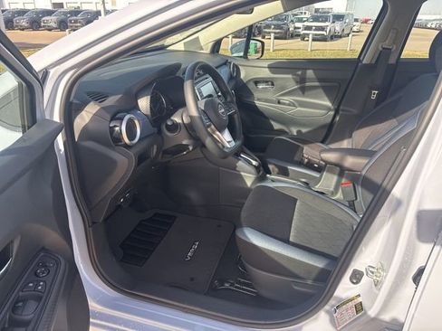 New 2025 Nissan Versa SV w/ Trunk Package FWD image 8