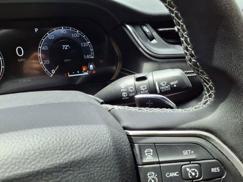 Used 2025 Jeep Grand Cherokee Laredo X RWD image 19