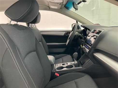 Used 2017 Subaru Outback 2.5i Premium image 26