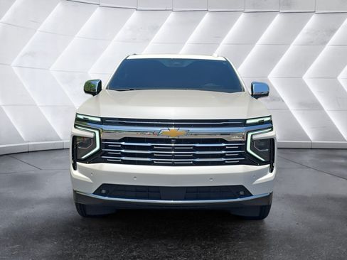 Used 2025 Chevrolet Tahoe Premier AWD/4WD image 8