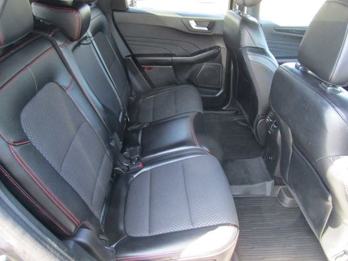 Used 2023 Ford Escape ST-Line Elite image 15