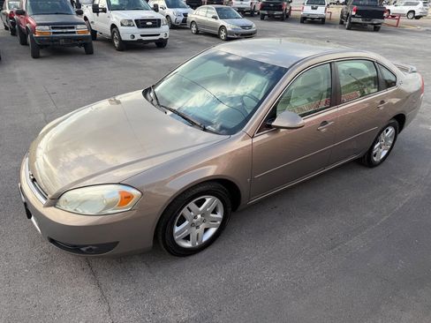 Used 2007 Chevrolet Impala LT image 16