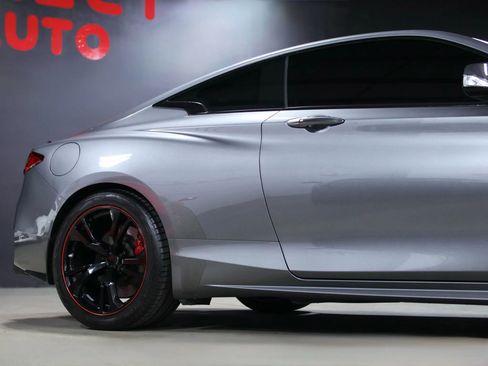 Used 2017 INFINITI Q60 Red Sport 400 image 12