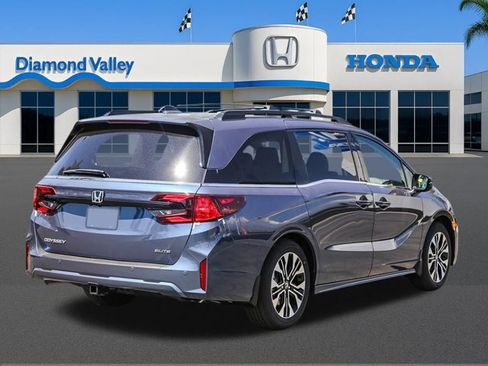 New 2026 Honda Odyssey Elite image 2