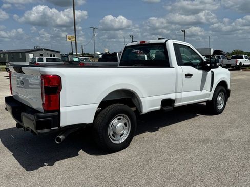 Used 2024 Ford F350 XL w/ 360-Degree Camera Package RWD image 10