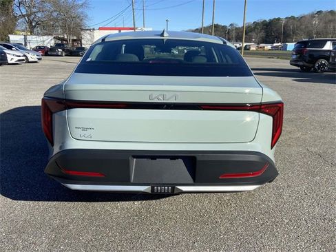 New 2025 Kia K4 EX image 3