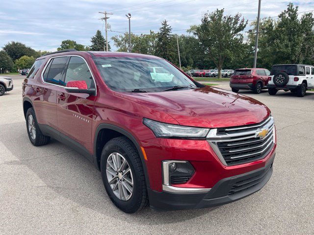 Used 2023 Chevrolet Traverse LT FWD image 13