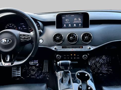 Used 2020 Kia Stinger GT-Line RWD image 7