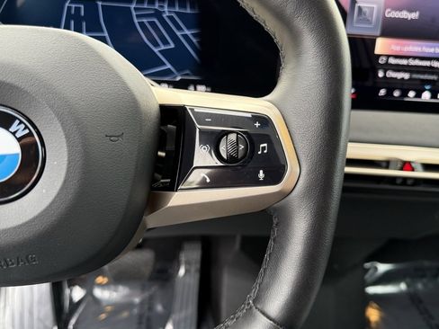 Used 2026 BMW iX xDrive45 w/ Premium Package image 26