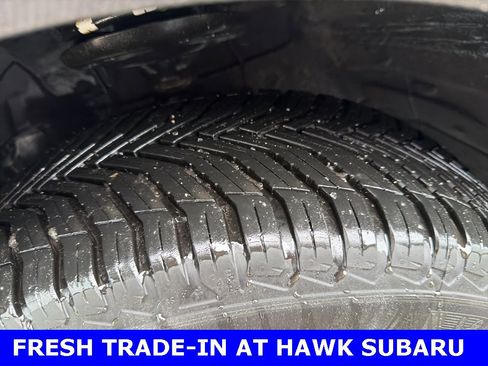 Used 2020 Subaru Crosstrek 2.0i Premium image 3