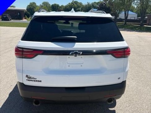 Used 2023 Chevrolet Traverse LT FWD image 5