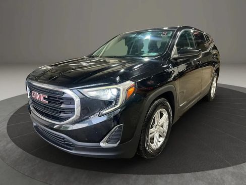 Used 2018 GMC Terrain SLE FWD image 1