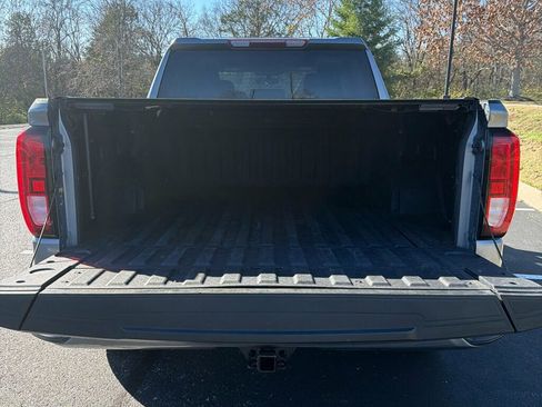 Used 2021 GMC Sierra 1500 Elevation w/ Driver Alert Package I image 9